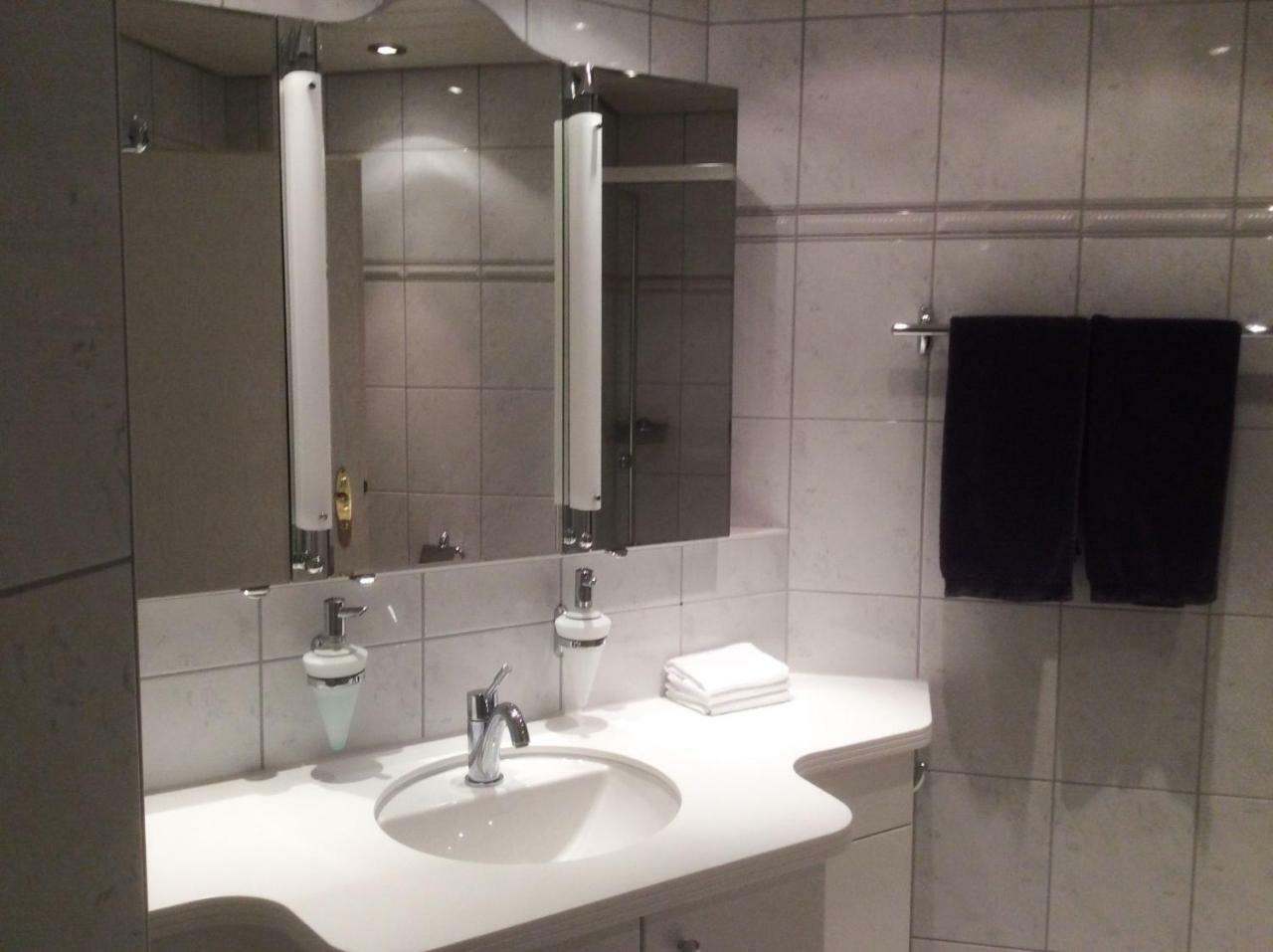 Ferien-Appartement Am Schlosssee Salem  Exteriör bild